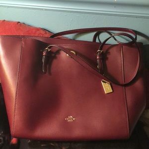 Coach burgundy tote